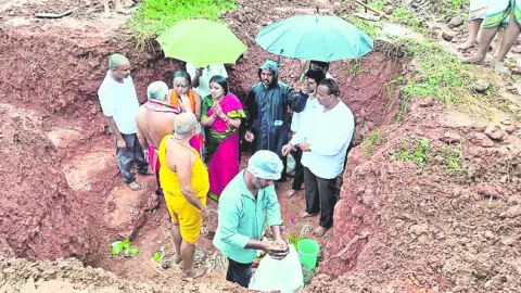 సత్యదేవుని సన్నిధిన  ధ్యాన మందిరం 