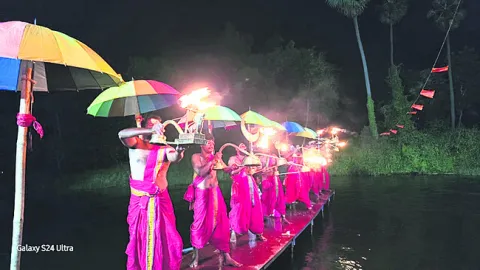 ఘనంగా