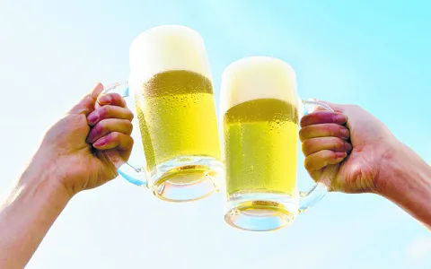 రూ.5.04కోట్లు తాగేశారు