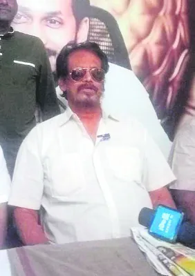 చమురు సంస్థలతో నిరుద్యోగ భృతి ఇప్పించాలి 