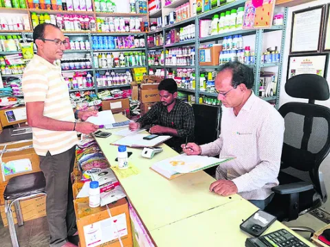 నాసిరకం మందులు   విక్రయిస్తే చర్యలు
