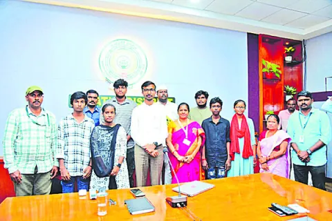 కన్నవారిని కోల్పోయిన పిల్లలకు భరోసా 