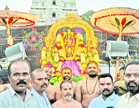తిరుచ్చిపై శ్రీహరి విహారం 
