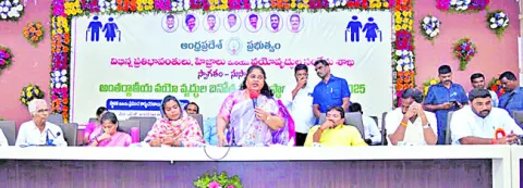 వయోవృద్ధుల సంక్షేమానికి కృషి 