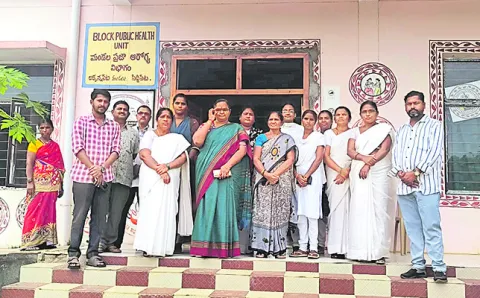 సమయపాలన పాటించాలి 