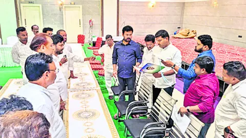 ఏర్పాట్ల పరిశీలన  
