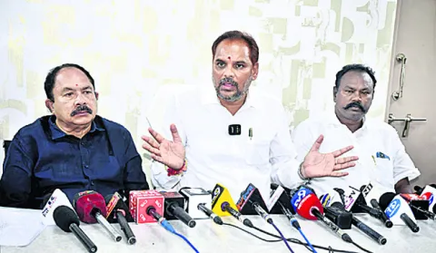 ఆచార, సంప్రదాయాల ప్రకారం... అమ్మవారి జాతర 