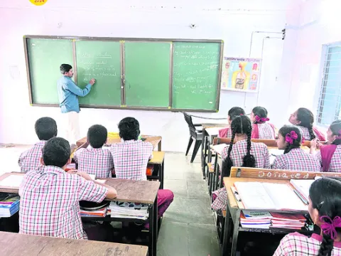 ఉపాధ్యాయ ఖాళీలు