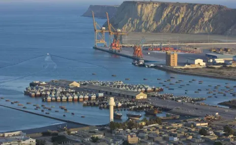 Pakistan asks Trump to develop port on Arabian Sea