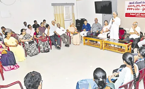 Chandrababu Govt Conspiring With PPP: Medical Colleges Privatization