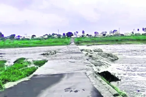 ఏదుళ్లగూడెంలో మద్యం  అమ్మకాలపై నిషేధం