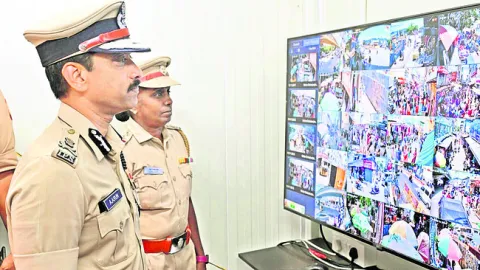 షాపింగ్‌ సందడి