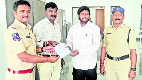 10 రోజులు.. 7 దరఖాస్తులు