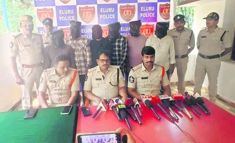 హత్యకేసులో ఆరుగురి అరెస్ట్‌ 