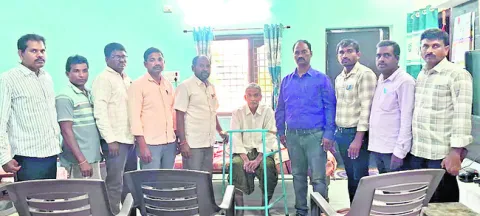 పాత పెన్షన్‌ విధానాన్ని పునరుద్ధరించాలి