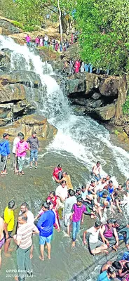 పాల న