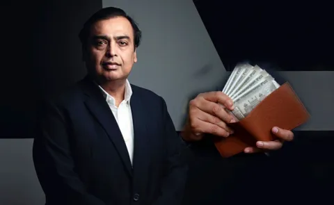 Mukesh Ambani Reveals How Much Cash he Carries in His Wallet