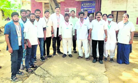 మెడికల్‌ ఎంప్లాయీస్‌ యూనియన్‌ కమిటీ ఎన్నిక 
