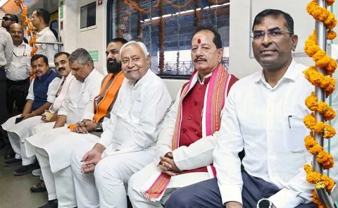 Nitish Kumar Launches Patna Metro Hours Before Election