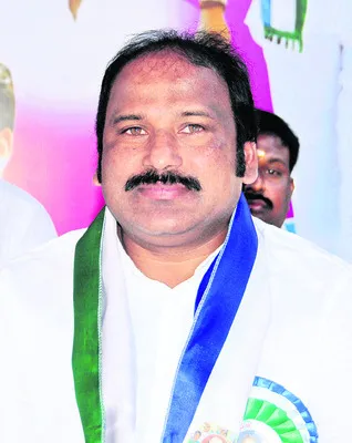 గోవిందయ్య జోలికి వెళ్తే ఊరుకోం 