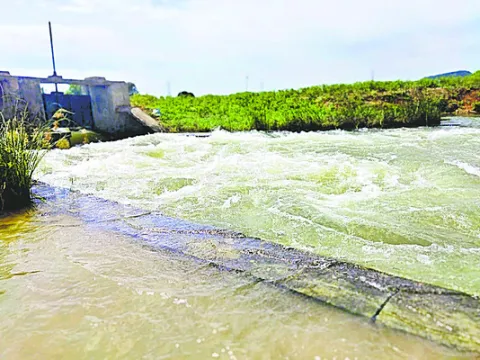 ప్రమాదకరంగా బీబీసీ కెనాల్‌ డ్రాప్‌ 