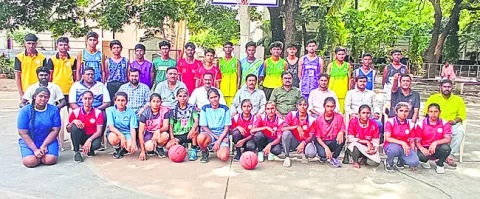 ఉమ్మడి జిల్లా బాస్కెట్‌బాల్‌ జట్ల ఎంపిక 