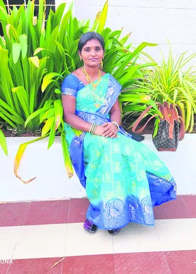 పురుగుల మందు తాగి..
