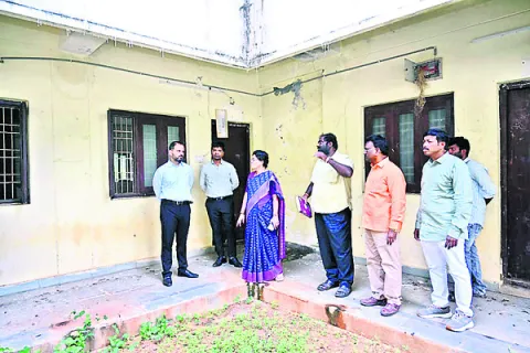 ఎన్నికల నిర్వహణ సక్రమంగా జరగాలి