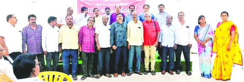 ప్రైవేటీకరణ ప్రయత్నాన్ని అడ్డుకుంటాం 