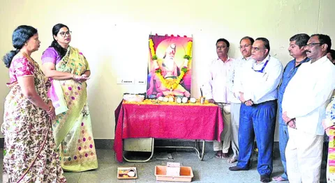ఘనంగా