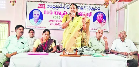 ప్రభుత్వానికి చిత్తశుద్ధి ఉంటే చేనేత వస్త్రాలు కొనిపించ