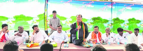 కలిసికట్టుగా పనిచేద్దాం