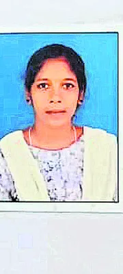 గురుకుల పాఠశాల విద్యార్థిని అదృశ్యం 