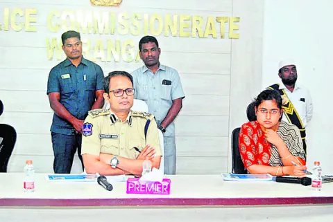 ట్రాఫిక్‌ నియంత్రణకు కలిసి పనిచేద్దాం
