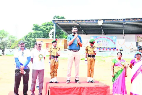 జిల్లాస్థాయి క్రీడలు షురూ..