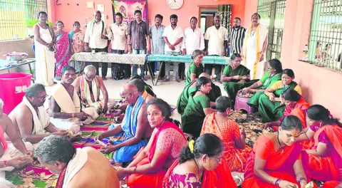 హుండీల ఆదాయం లెక్కింపు 