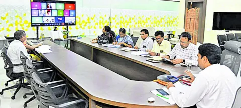 ముఖ ఆధారిత హాజరుతో పారదర్శకత 