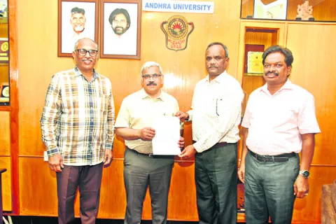 ఏయూ రెక్టార్‌గా ఆచార్య కింగ్‌ 