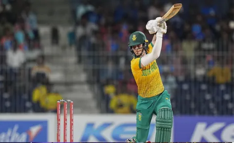 Laura Wolvaardt Play 200 international Match