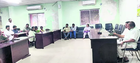 ప్లాస్టిక్‌ వస్తువులు విక్రయిస్తే చర్యలు 