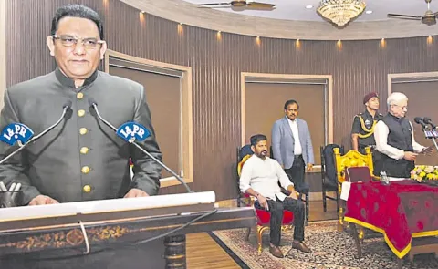 Azharuddin Takes Oath as Telangana Minister