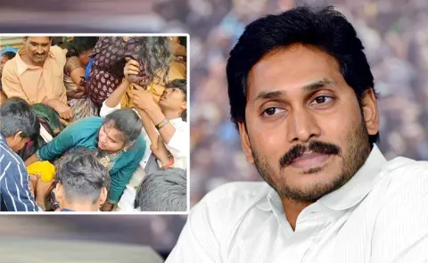 YS Jagan Express Deep Shock On Kasibugga Stampede Incident