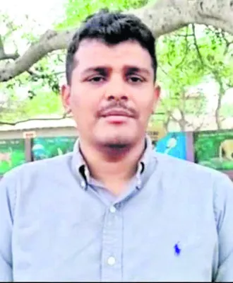 వలంటీర్లను తీసుకుంటాం.. 
