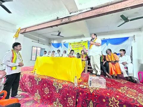 టీడీపీలో అసంతృప్తి సెగలు 