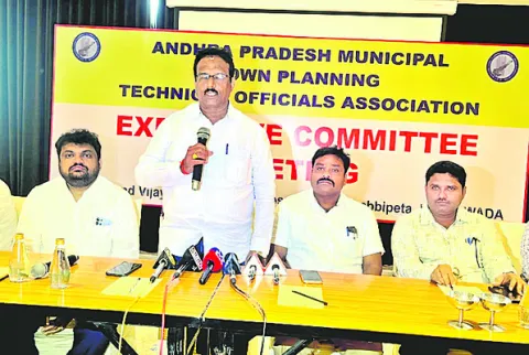 ప్రణాళిక విభాగంతోనే అభివృద్ధి 