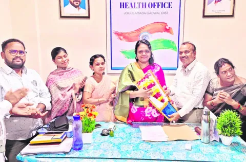 జిల్లా ఇన్‌చార్జ్‌  వైద్యాధికారిగా కిరణ్మయి 
