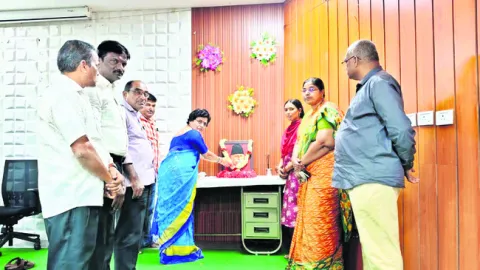 ఆజాద్‌ సేవలు చిరస్మరణీయం
