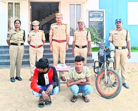 గల్లీ గల్లీలో గంజాయి