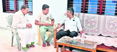 అక్రమ అరెస్టులు అనుచితం 