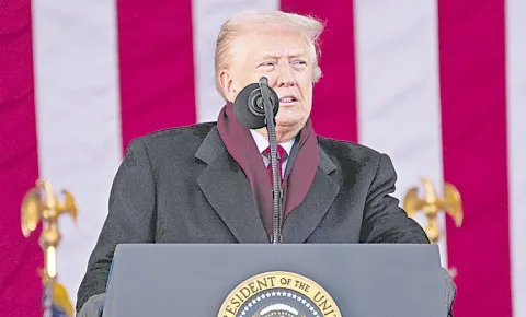 Senate deal to end US shutdown faces tense vote in the House13